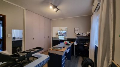 Casa Jd Aeroporto 3 d com armários, ótima localização