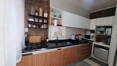 Casa Jd Aeroporto 3 d com armários, ótima localização