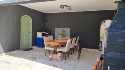 Casa Jd Aeroporto 3 d com armários, ótima localização