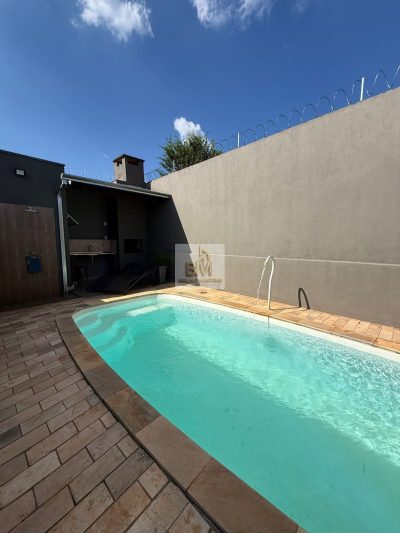 Casa Agudos com piscina aquecida