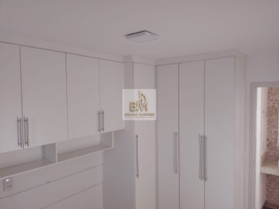 Apartamento Aguas do Sobrado com armário