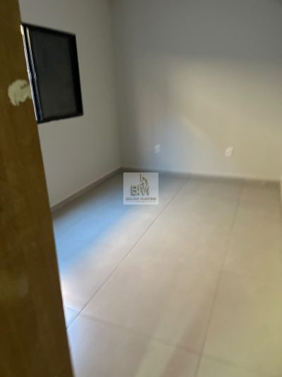 Casa Pq Roosevelt porcelanato terreno no fundo